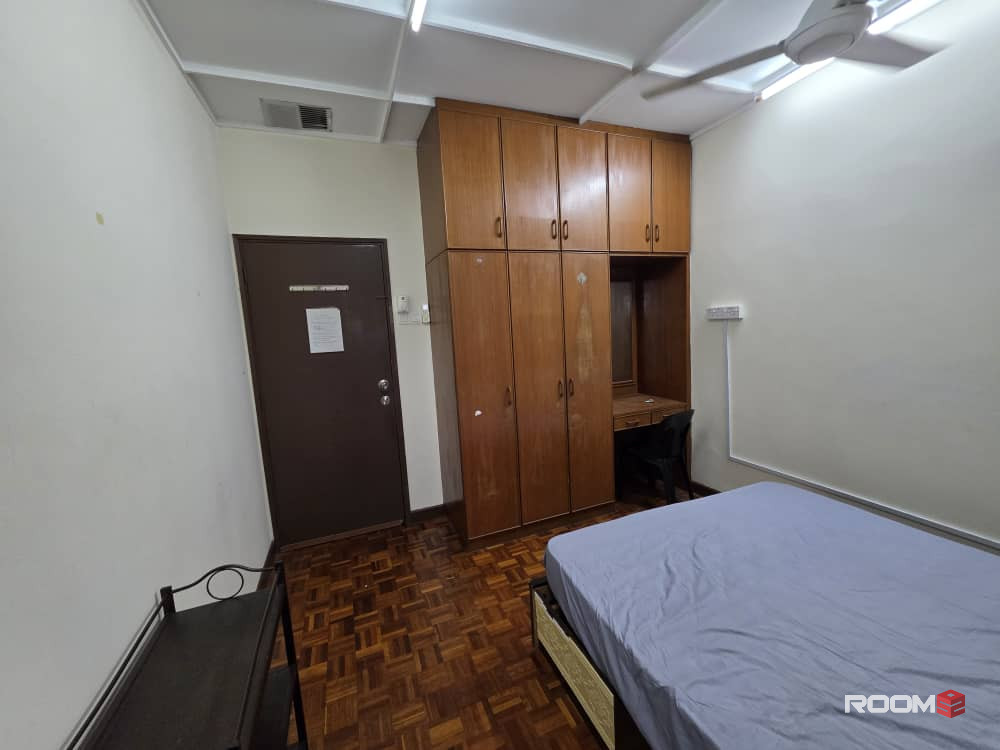 ZERO DEPOSIT + FREE 1 MONTH 🔥 Limited Room Available Near LRT Kelana Jaya Walking  🔥