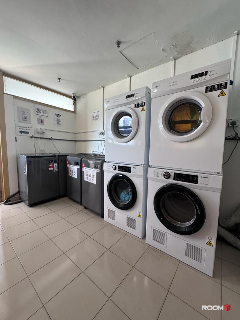 0% deposit , medium room at CIQ