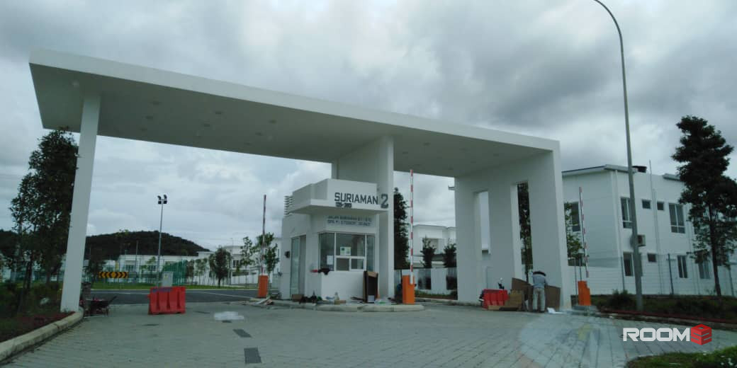 [Bilik Sewa Murah] ,Seremban , Suriaman 3 [Bilik Medium] Sendayan, Aeon mall , Mydin,Tesco , Kip sentral , KPJ ,Columbia