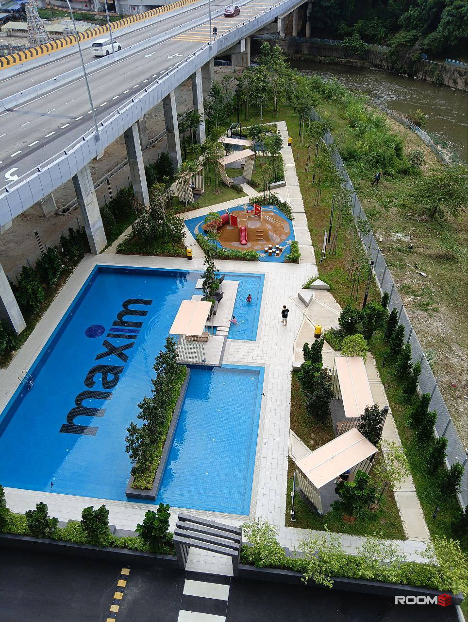 😉 Epicenter of Elegance : Single Room for RENT in Residensi Max @ Kuala Lumpur 😉