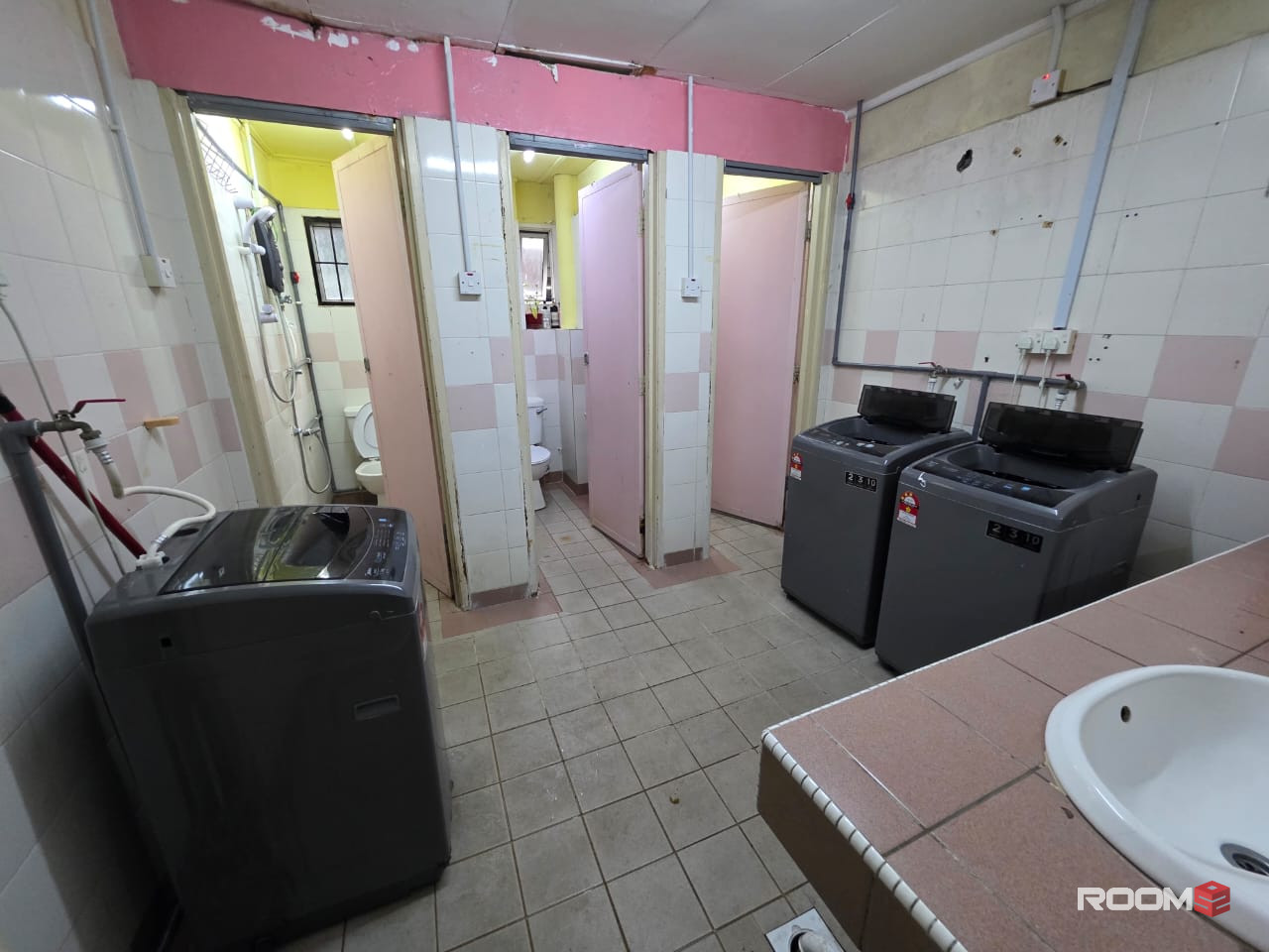 Single Room RM490 @ Ara Damansara