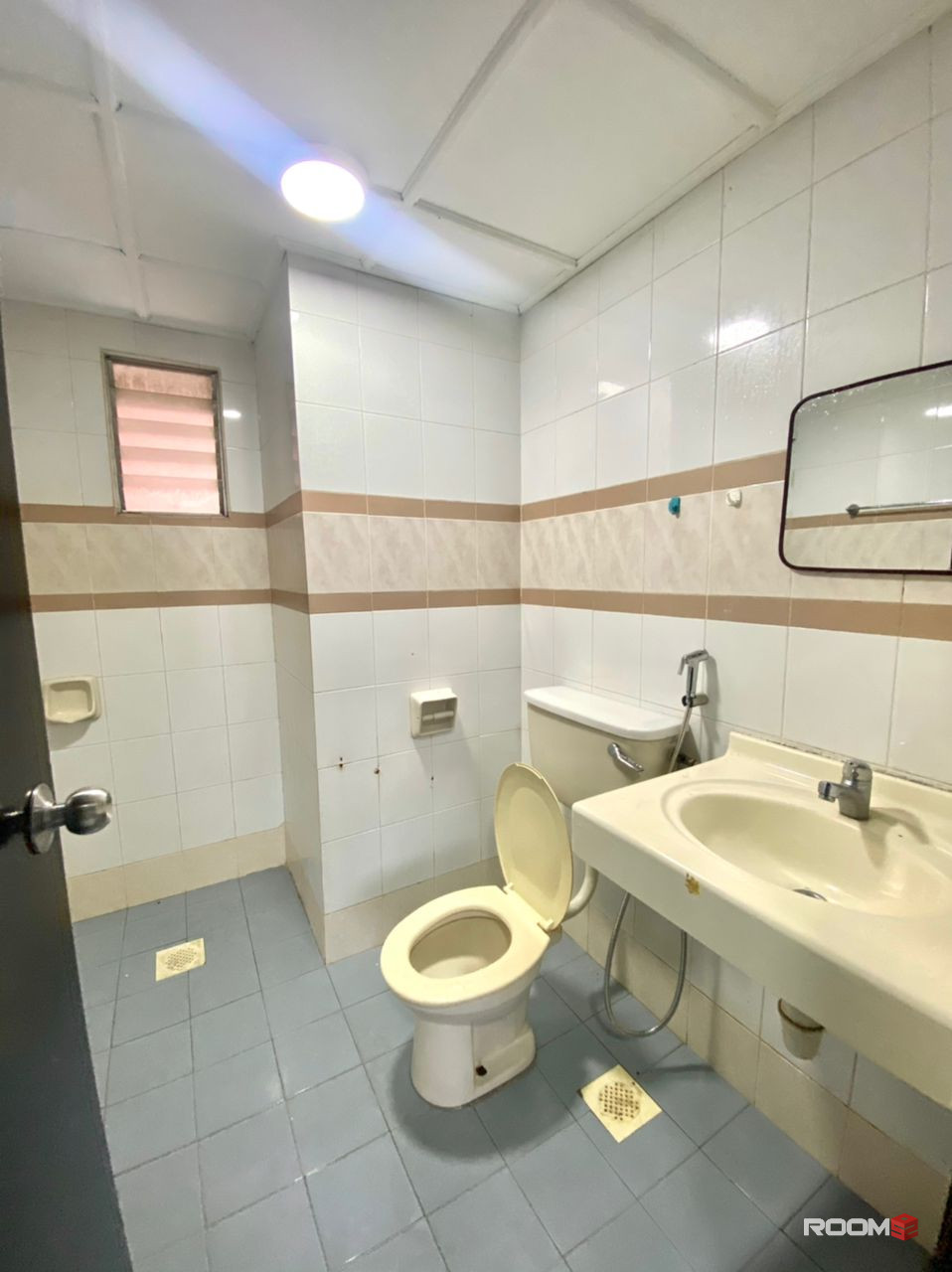 [Bilik sewa Cozy & Privacy] , Ryhthm avenue , [Bilik Master] , [Female Only] , USJ , Main Place , One City Mall , Mydin