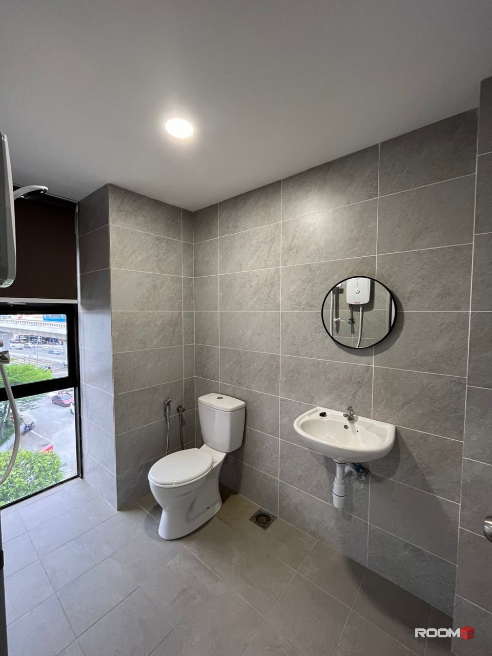 Comfort ZERO DEPO Room In Kentonmen Area! 1 Min Walking Distance to MRT Putrajaya Line 🚄