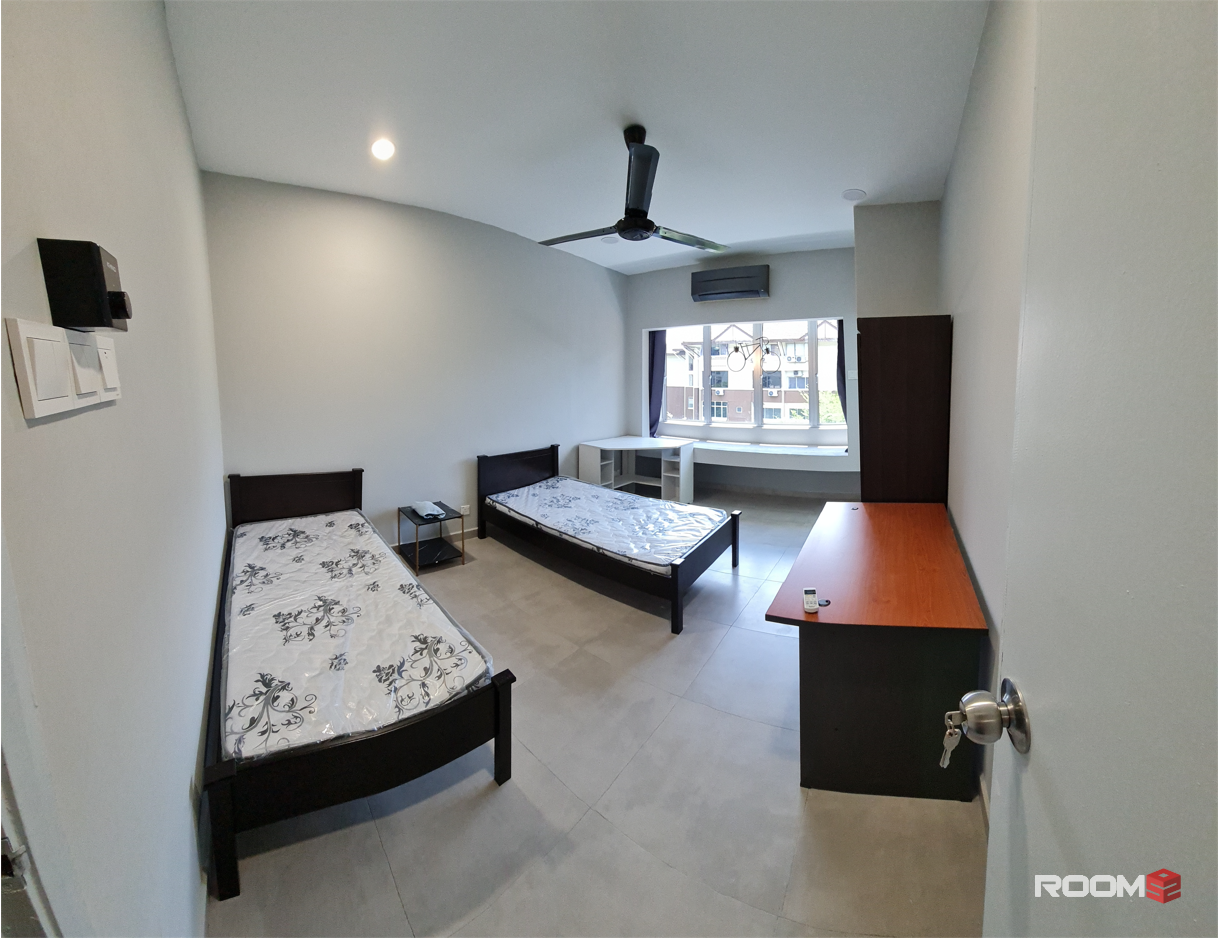 1min walk INTI University, 9min to LRT SS15 student room - Master Room w attached bathroom subang rent allow cook share