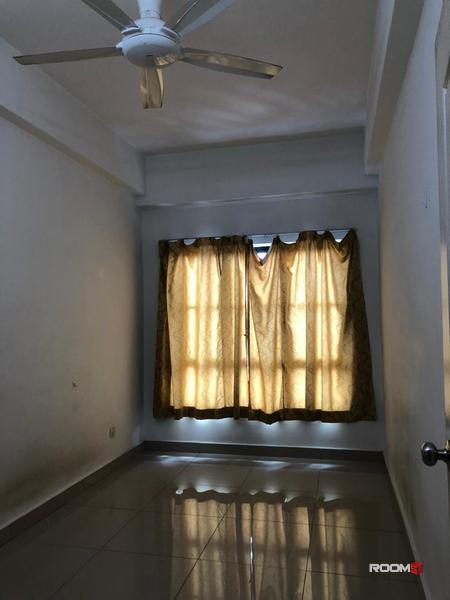 Room For Rent Park 51 Residency