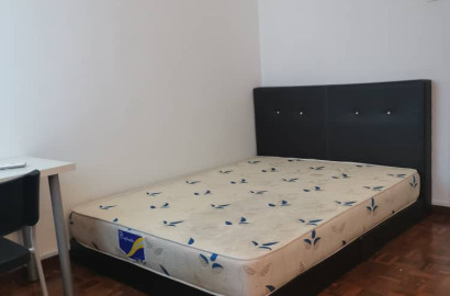 Medium Room Sharing Attached Bathroom @ Sunway PJS 9 (near Medical/ GEO/ Pinnacle)