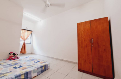 Middle Room at Seremban, Negeri Sembilan 🔥 👉 Bilik Sewa Seremban (ATC Toilet 🌞) Park Avenue, Dataran Centrio, Mydin,