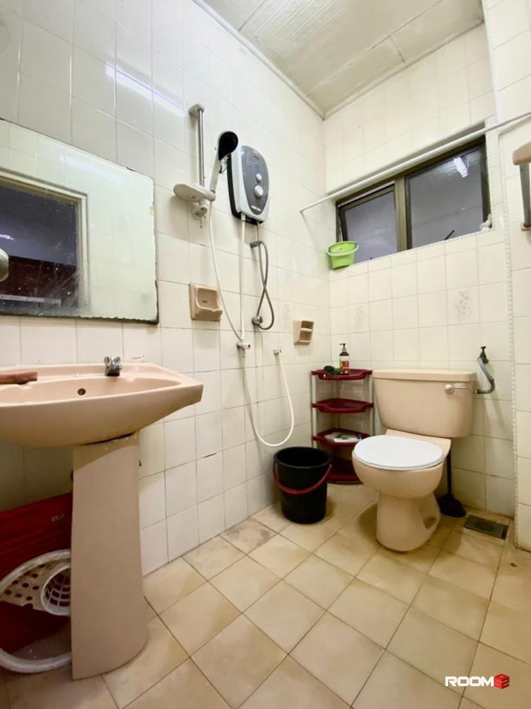 🔥0 Deposit🔥walking distance to LRT Bandar Utama 📣📣 Fully Furnished, High Speed Wifi