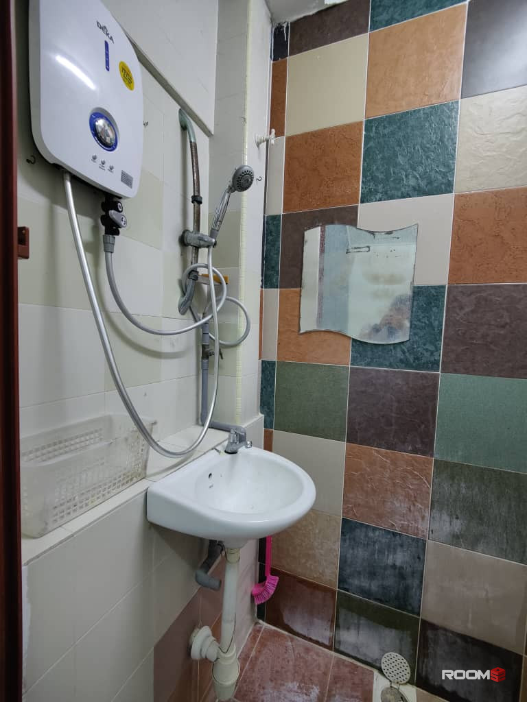 Couple Room Private Bathroom @ Sunway PJS9 (Actual Unit Photo/ Near Pinnacle, Medical, GEO)