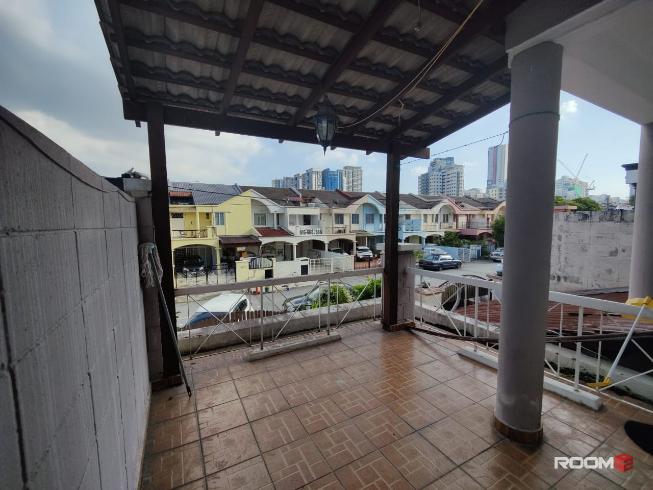 Master Room Private Bathroom & Balcony @ Sunway PJS 9 (near Pinnacle/Medical/GEO)
