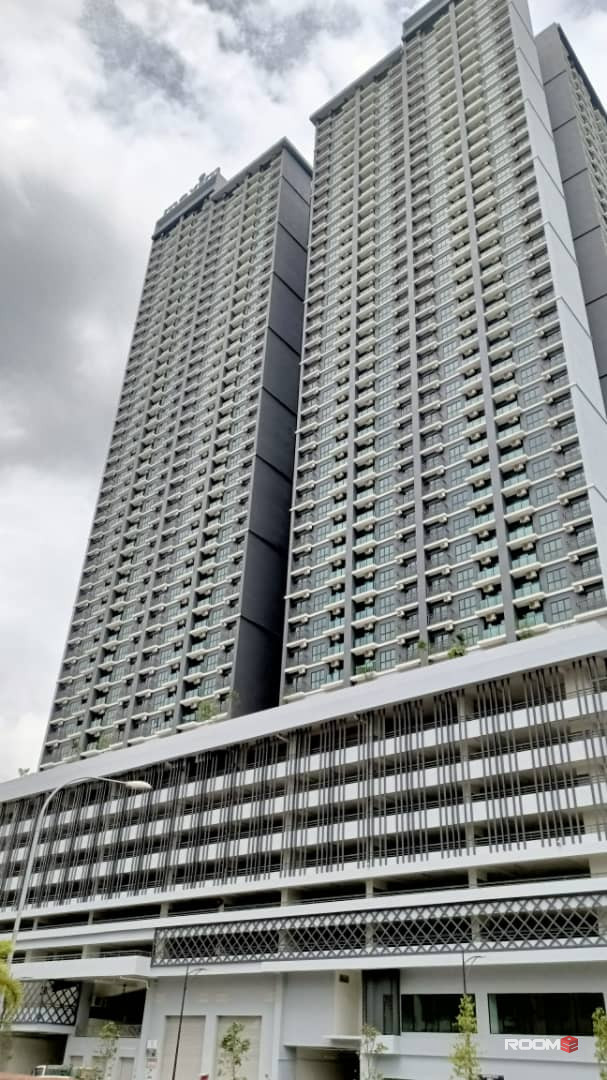 Fully Furnished master room @ Majestic Maxim, Cheras