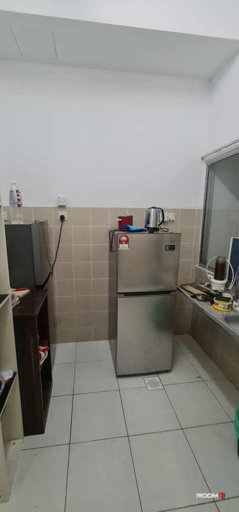 Female Unit Middle Room at Setia Alam , Klang HOT UNIT