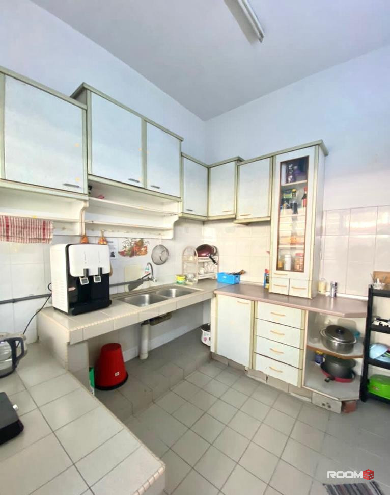 🏠 Fully Furnished Middle Room Landed in SS2 Petaling Jaya🏠near Damansara/Sea Park🏖️✨