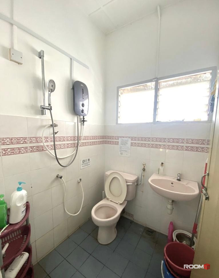 🏠 Fully Furnished Middle Room Landed in SS2 Petaling Jaya🏠near Damansara/Sea Park🏖️✨