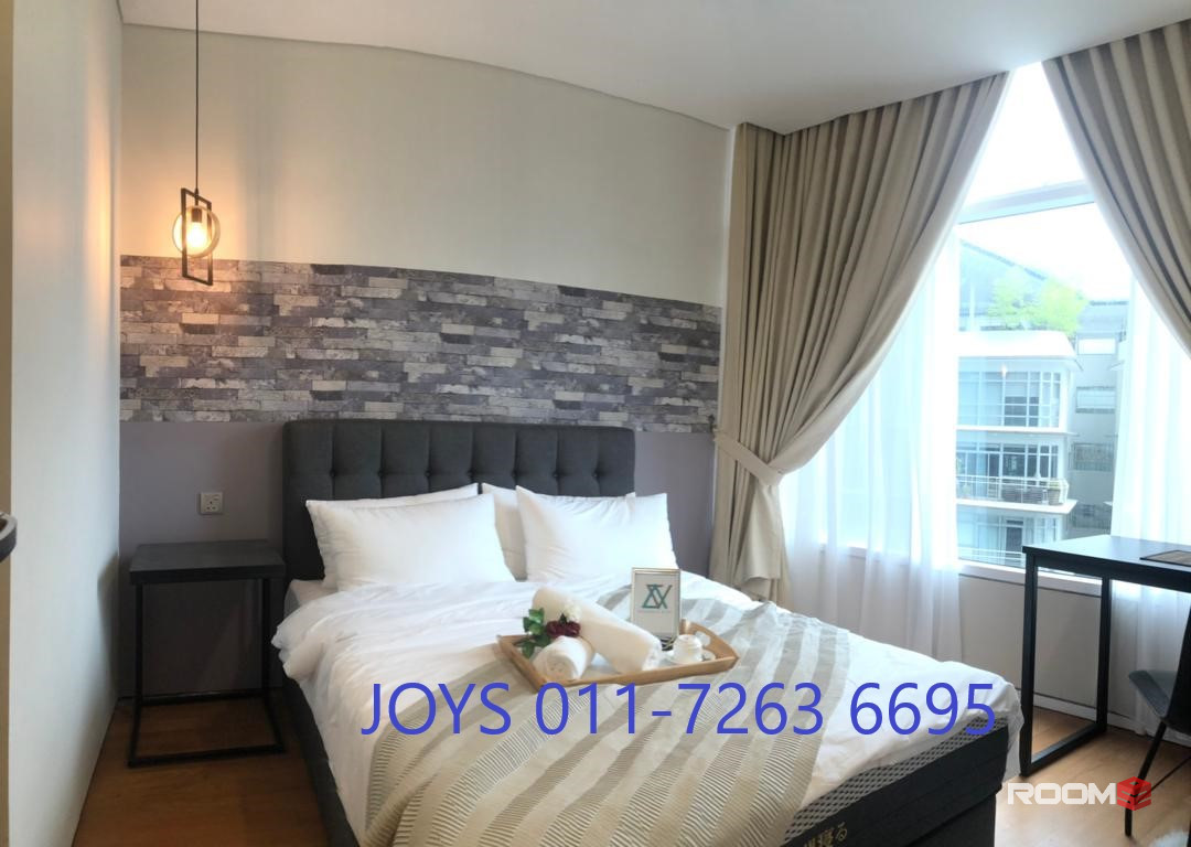 Majestic Maxim Newly Renovated for All-FEMALE or ALL-MALE units with brand NEW furniture.