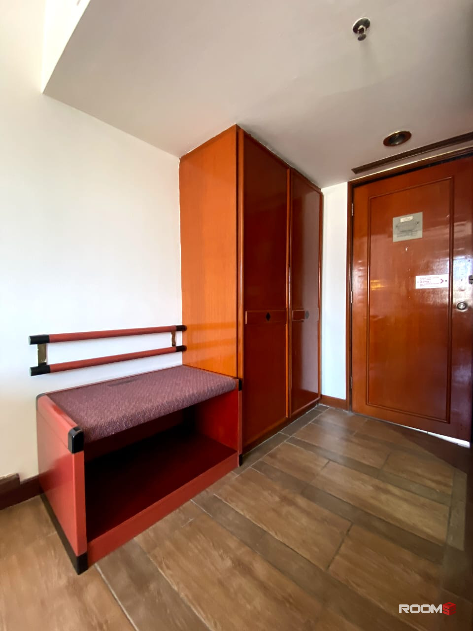🔥0️⃣Zero Deposit✅🔥 , 🔥0️⃣Zero Deposit✅🔥 , M1 Hotel , Chow Kit Area With Private Parking , 3Mins To Monorail Chow Kit