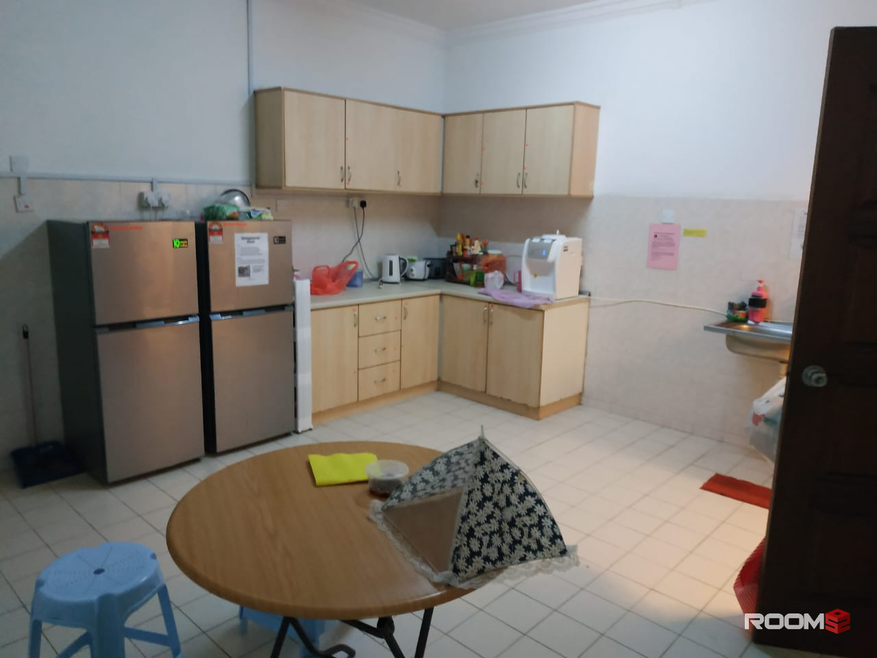 Single room in Bandar Utama/ 1 utama/1U for rent