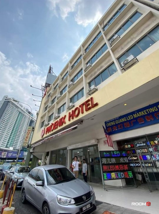 Hotel Room Rent : Zero Deposit, Private Master Room, Attached Bathroom, Non-Sharing, Nearby LRT Station Pudu KL