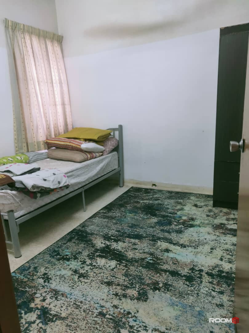 Middle Room, Master Room at Bandar Sunway, Petaling Jaya