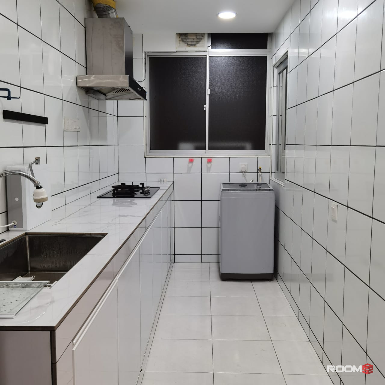 KL MASTER ROOM FOR RENT (DESA PETALING)