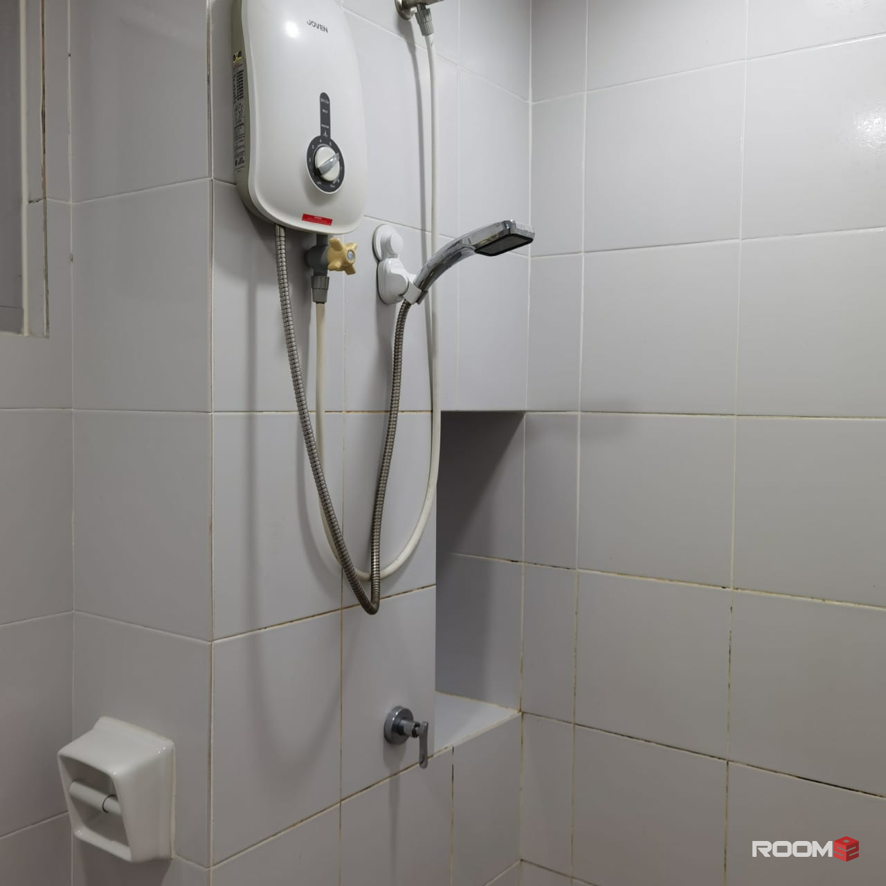 KL MASTER ROOM FOR RENT (DESA PETALING)