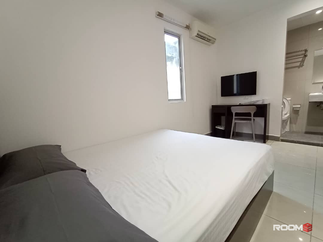 ✨0ZeroDeposit Move In✨Fully Furnish Queen Size BedRoom With Private Bathroom@Amigo Hotel📍PetalingStreet,Pasar Seni,Pudu