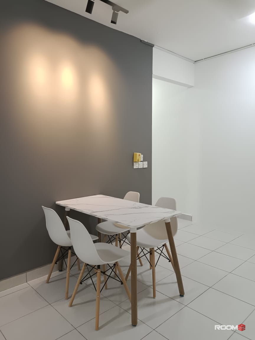 SETIA ALAM ROOM FOR RENT (Direct Owner) Female Unit Only