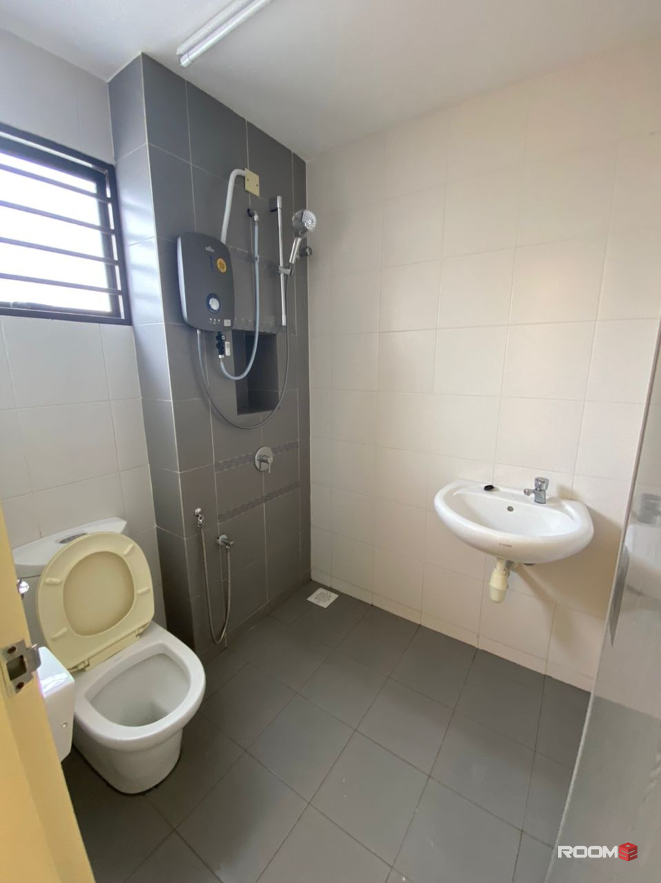 Single / Medium rooms for rent in Bukit Tinggi 2 Klang