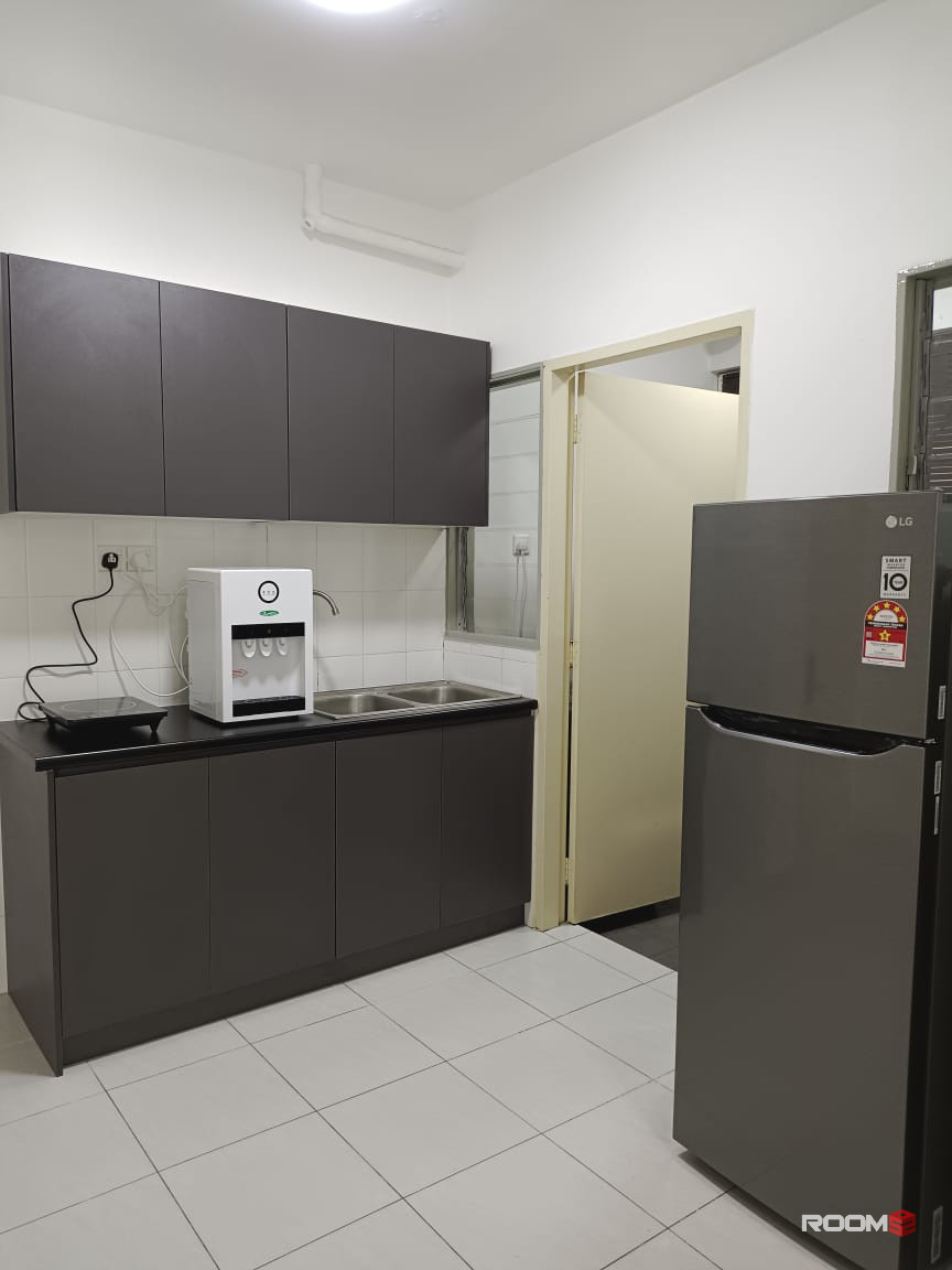 SETIA ALAM ROOM FOR RENT (Direct Owner) Female Unit Only