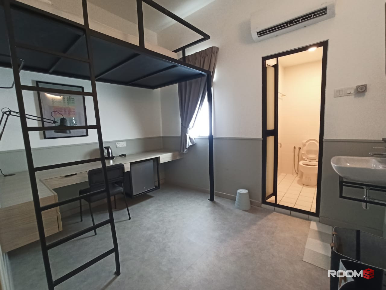 Affordable Luxury Master room for rent at UDU Bukit Bintang with private 🛁bathroom