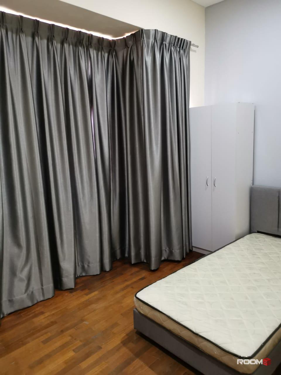 fully furnished aircond room subang bestari next help university