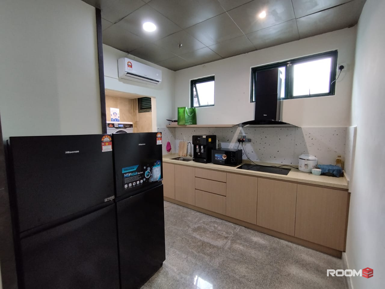 Near MRT Imbi & Times Square🚂 Furnished Room for Rent @ Bukit Bintang