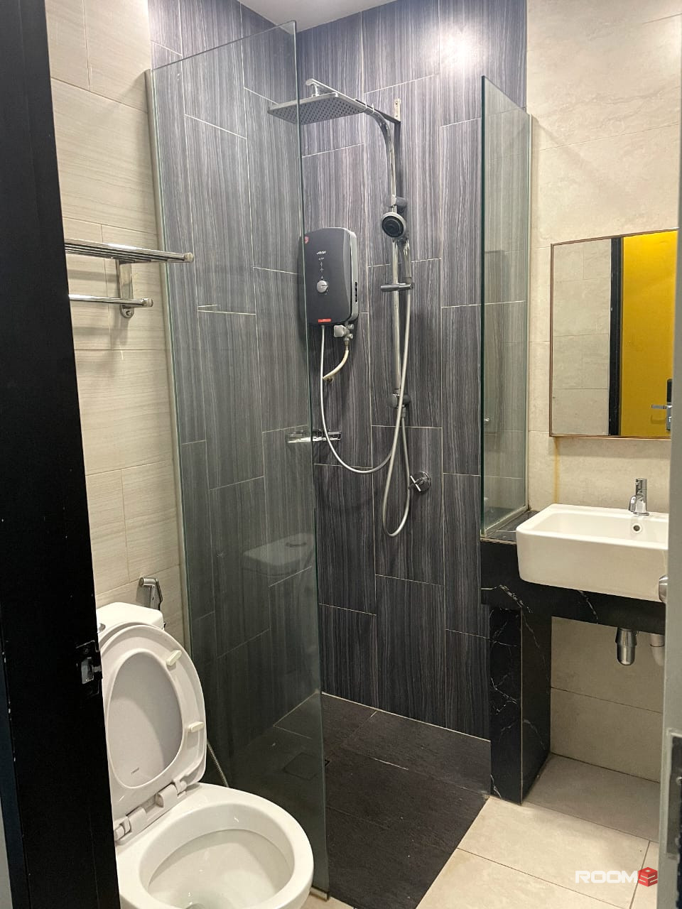 Super Comfortable Private Room @ Jalan Pudu