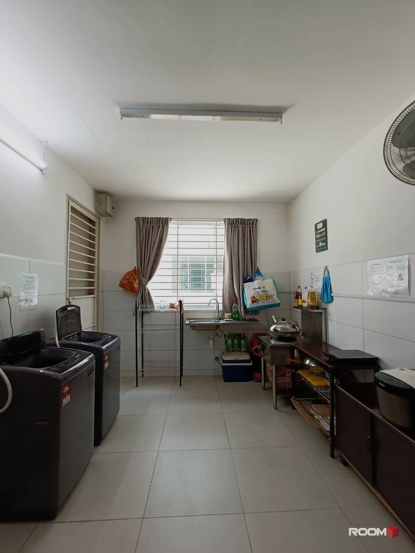 Single Room at Bandar Botanic , Klang HOT UNIT