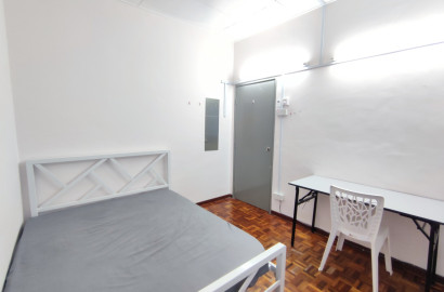 Landed Room For Rent At Setia Alam