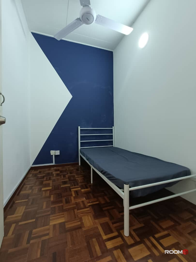 Room rental RM400 At Setia Alam, Shah Alam near to Setia City Mall