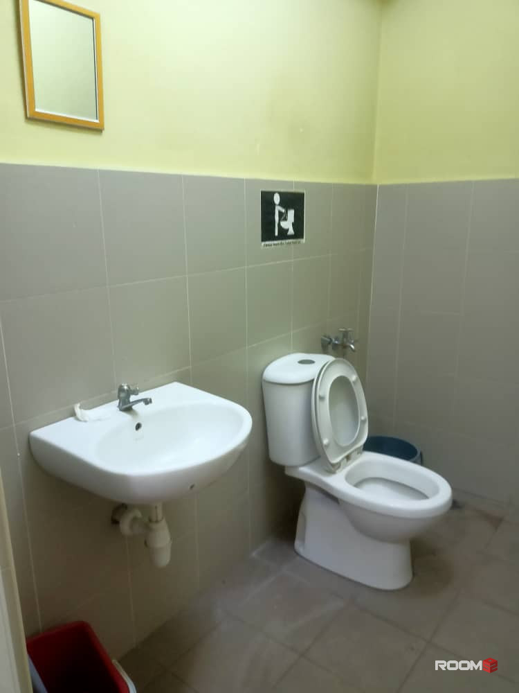 0️⃣Deposit0️⃣ Nice Hostel Room at Subang SS15🚶‍♀️5min walking distance to LRT SS15/SJMC/Inti college🚗