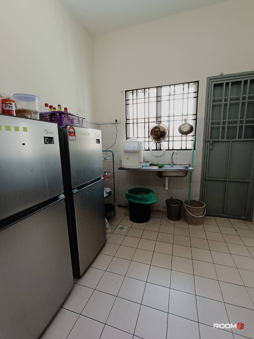 [SETIA ALAM] LOW BUDGET SINGLE ROOM AVAILABLE NOW ‼️