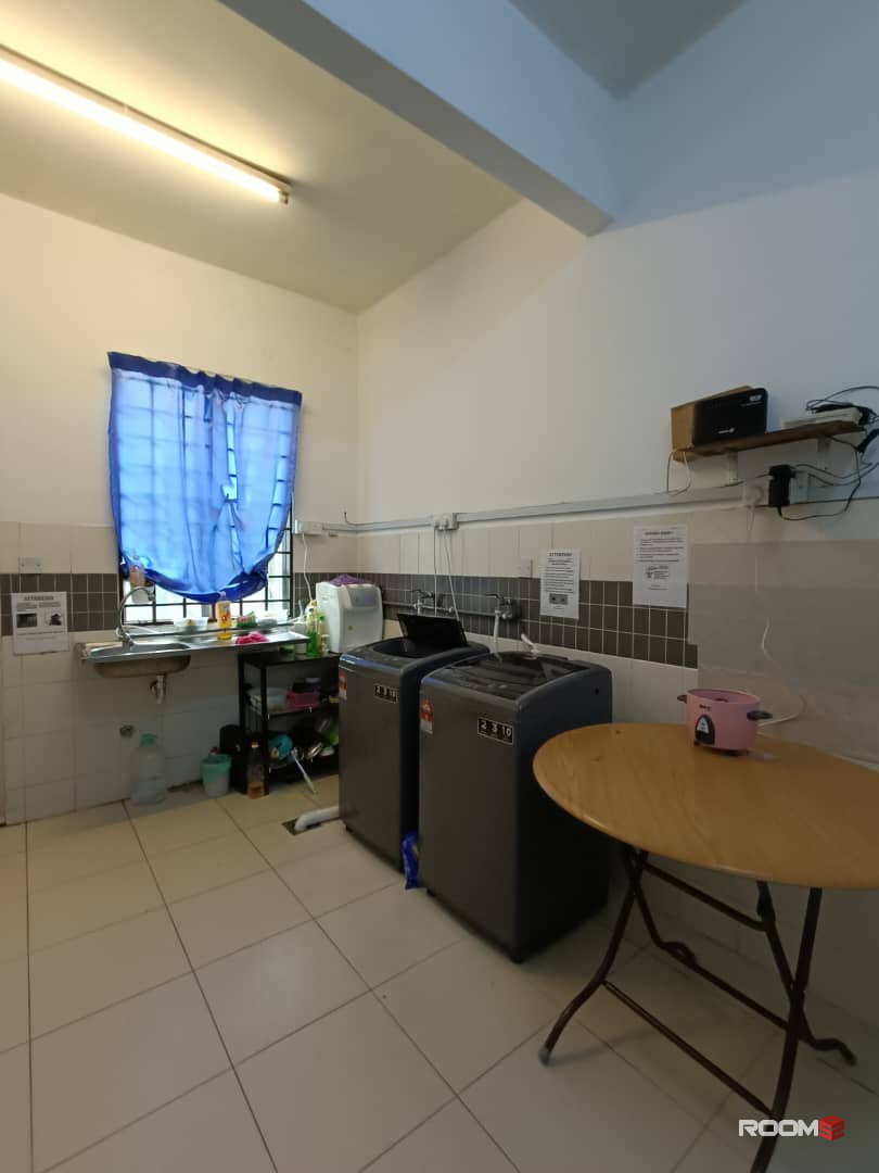 Near TOPGLOVE/SETIA ALAM/BUKIT TINGGI ROOM FOR RENT