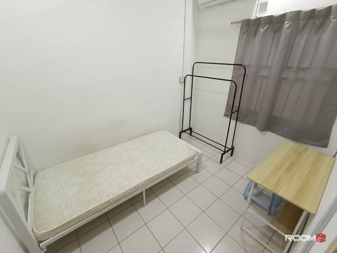 Near TOPGLOVE/SETIA ALAM/BUKIT TINGGI ROOM FOR RENT