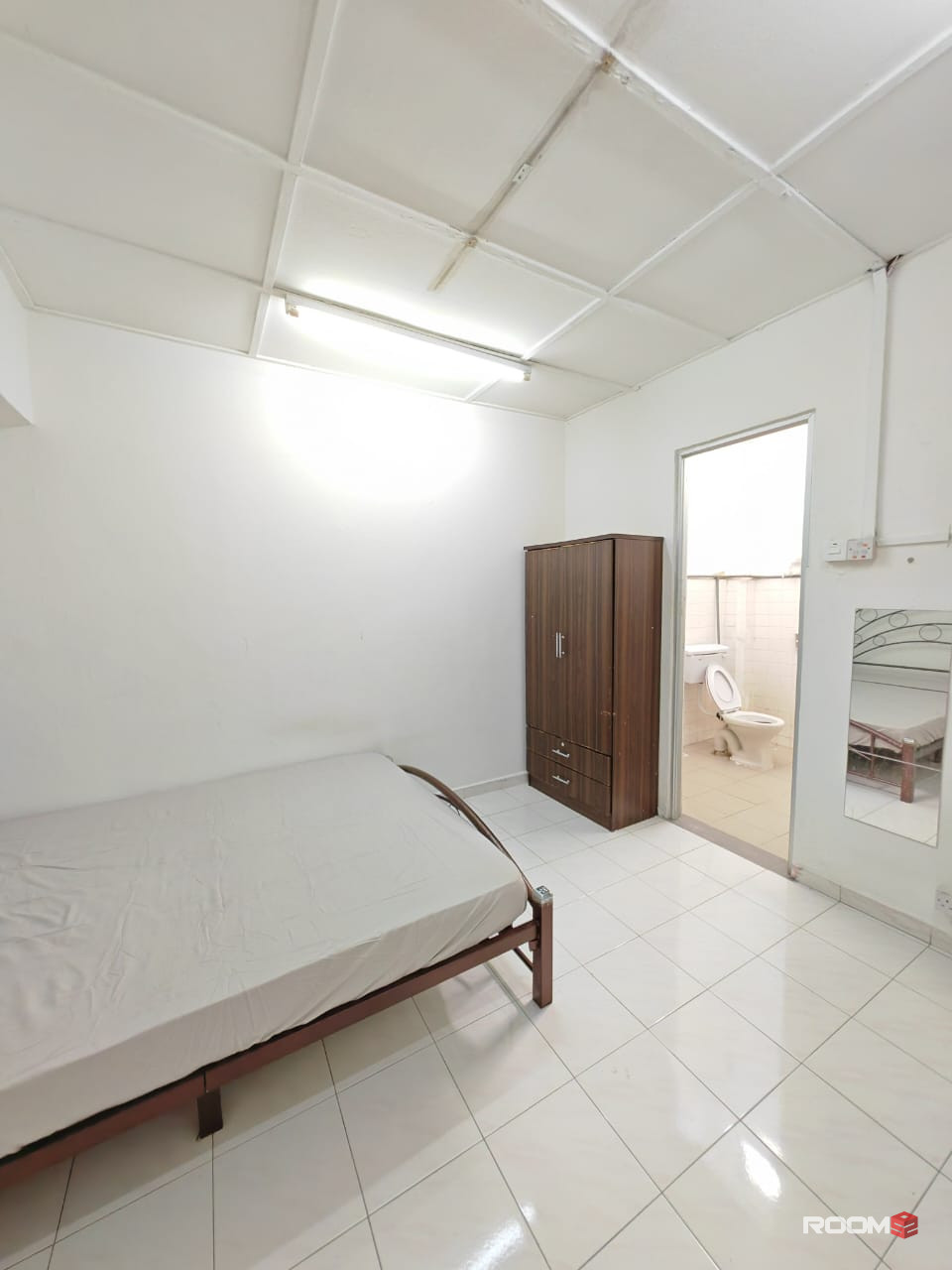 🔥Low Deposit✅🔥,SS14 Area Landed Master Bedroom , Walking 5Mins To LRT SS18 , Move In Ready , Bilik Sewa ,有房出租
