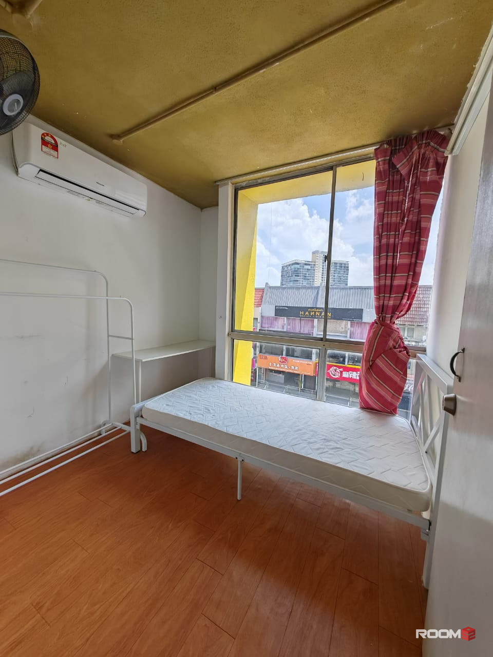 0️⃣Deposit0️⃣ Nice Hostel Room at Subang SS15🚶‍♀️5min walking distance to LRT SS15/SJMC/Inti college🚗