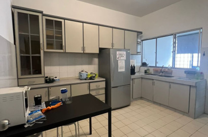 🔥ZERO Deposit🔥Strategic location Single Room at Bandar Utama, walking distance to shops and malls🪐