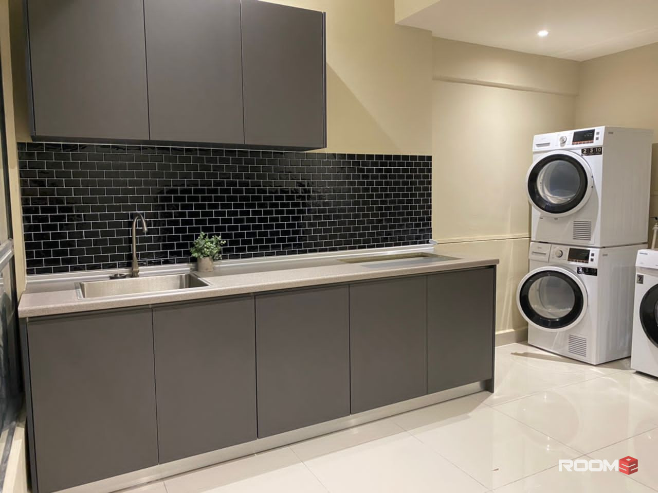 🏠✨ Zero Deposit Move-In ✨ Master Room @ Harbour SS3 📍 PJ21, Kelana Jaya! 🌟🛏️