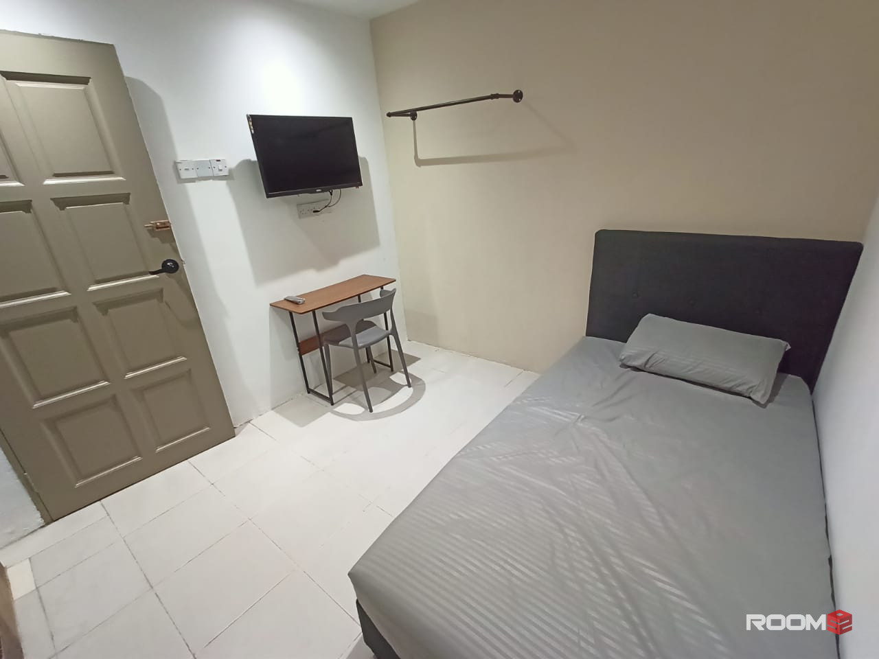 🛏️🏠 Affordable Price! King Bed in SS3 with No Deposit Needed! 🛋️💰