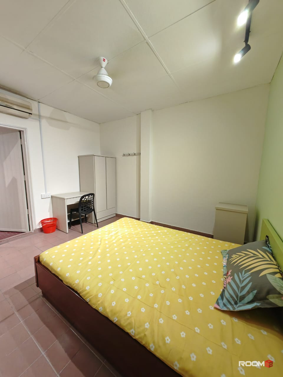 🔥Low Deposit✅🔥 ,10mins walk to HKL , 5mins walk to monorail chow kit , co living hotel master bedroom , move in ready