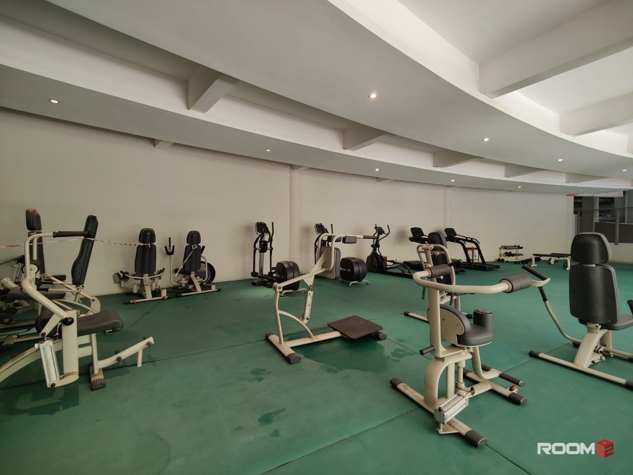 Master Room Private Bathroom! Newly Renovated! (Direct Link Sunway University) @ Lagoon View