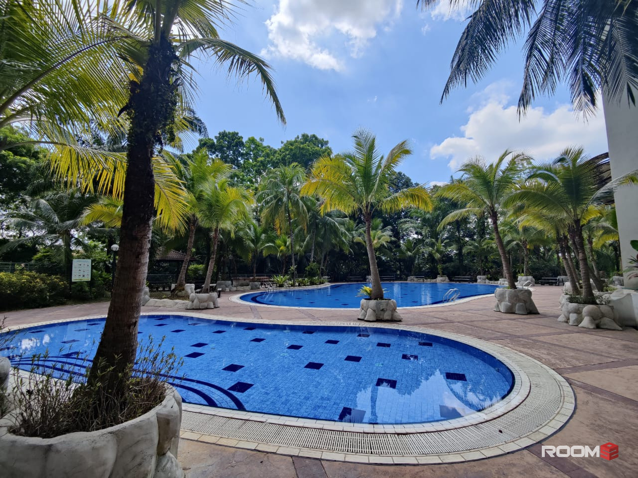 Master Room Private Bathroom! Newly Renovated! (Direct Link Sunway University) @ Lagoon View