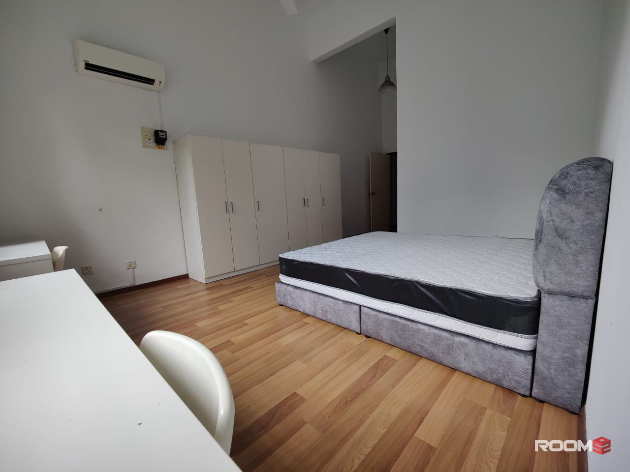 Master Room Private Bathroom! Newly Renovated! (Direct Link Sunway University) @ Lagoon View