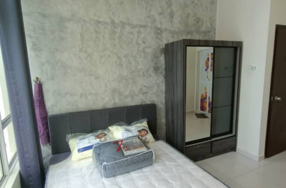 Male room for rent at Suriamas Suite @ Larkin JB